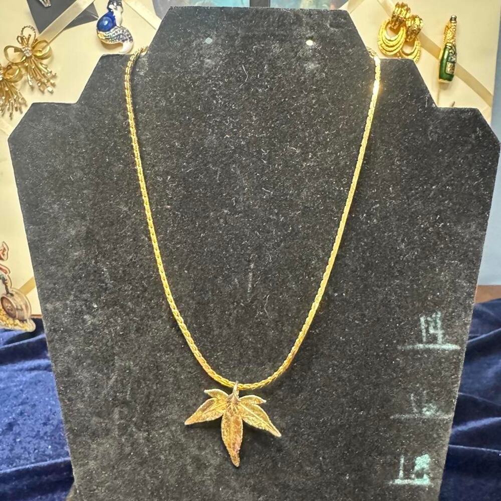 Gold leaf necklace with gold